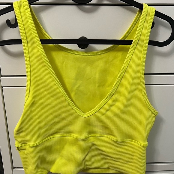 Lululemon Power Pivot Ribbed Tank - Picture 4 of 4